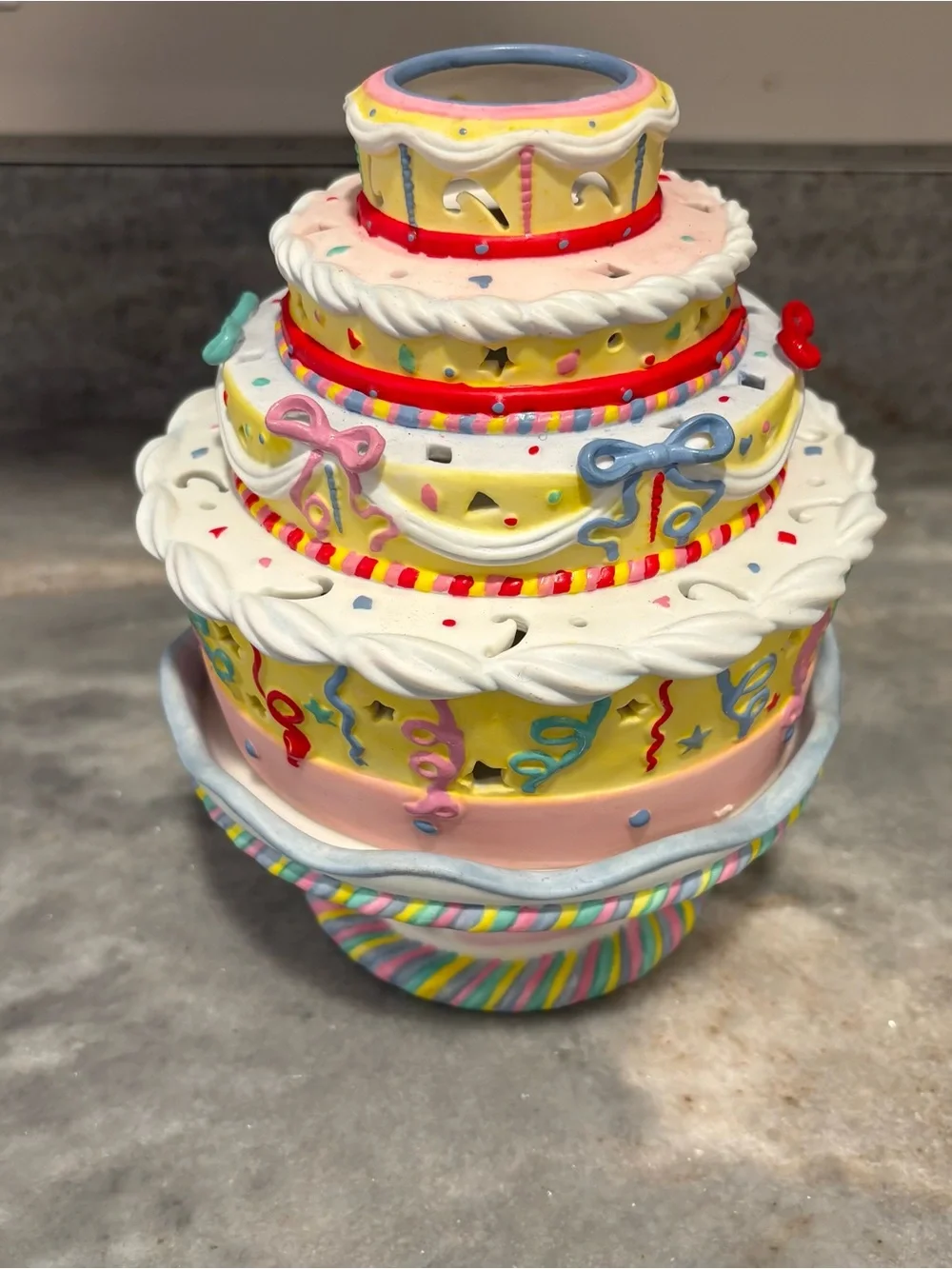 Retired PARTYLITE Tiered Birthday Celebration Cake Tealight Candle Holder P7326